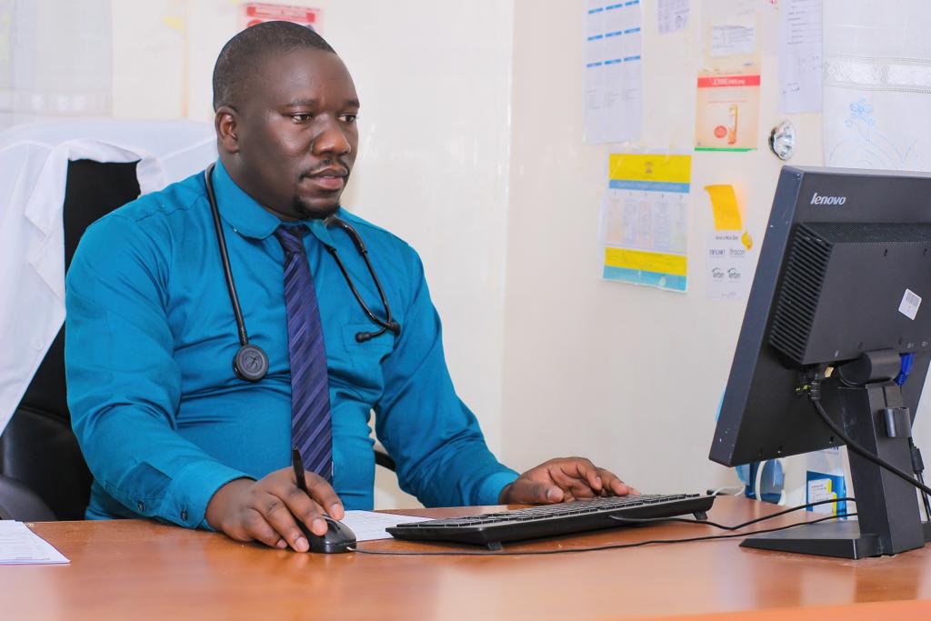 Dr. Mochama